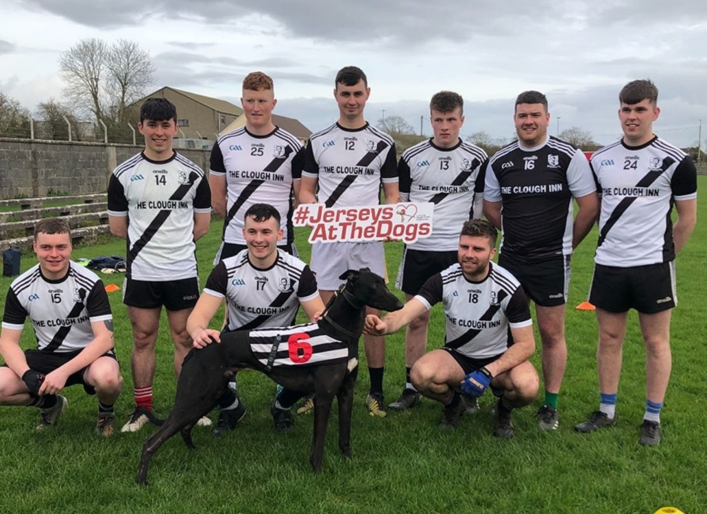 Kilruane MacDonaghs team lending their support to Jerseys At The Dogs in aid of the Dillon Quirke Foundation at Greyhound Stadia nationwide this weekend