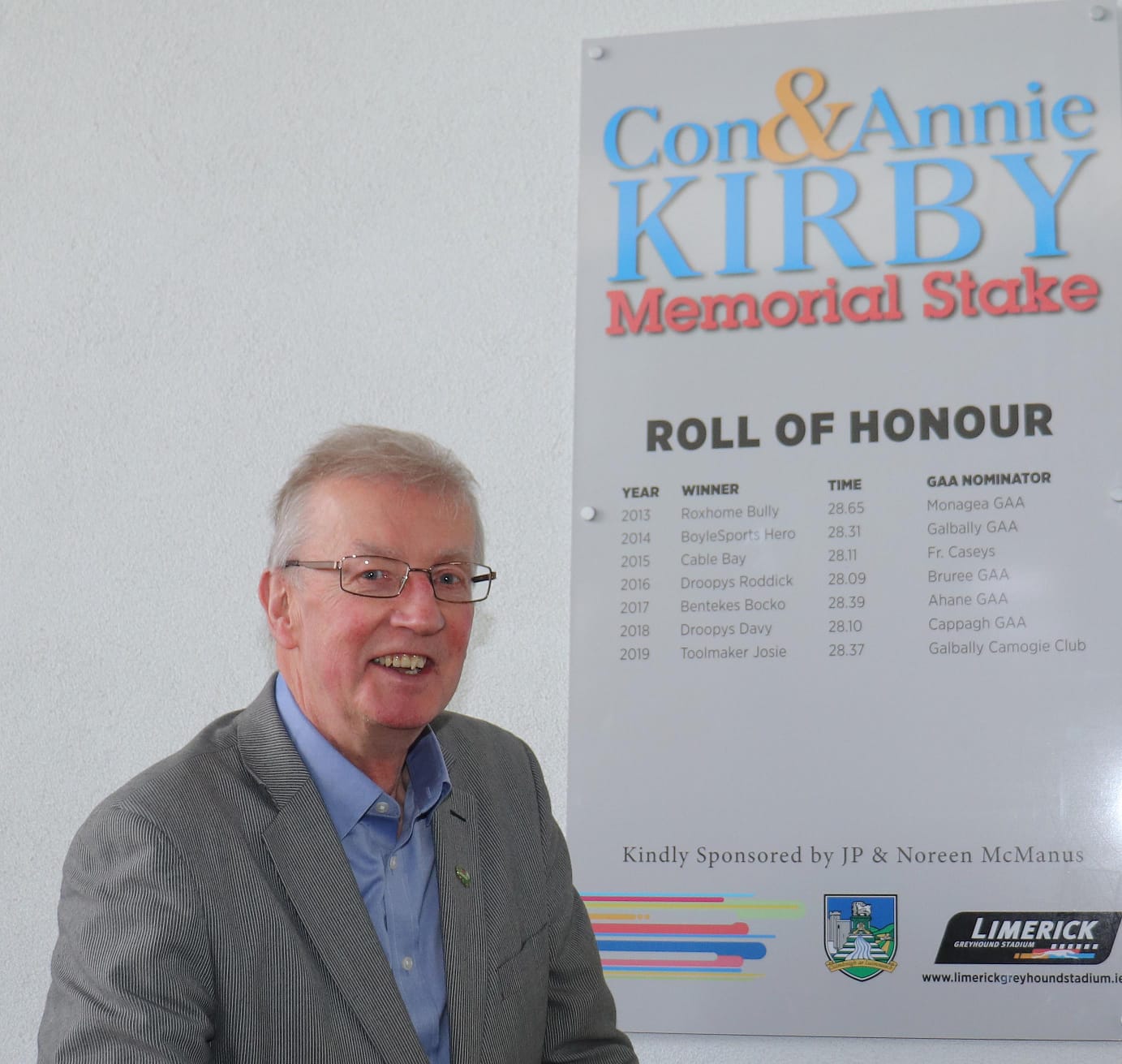 Picture shows: Noel Earlie (representing Noreen & JP McManus) , checking out the Roll of Honour of previous winning greyhounds, trainers & Limerick GAA Clubs.